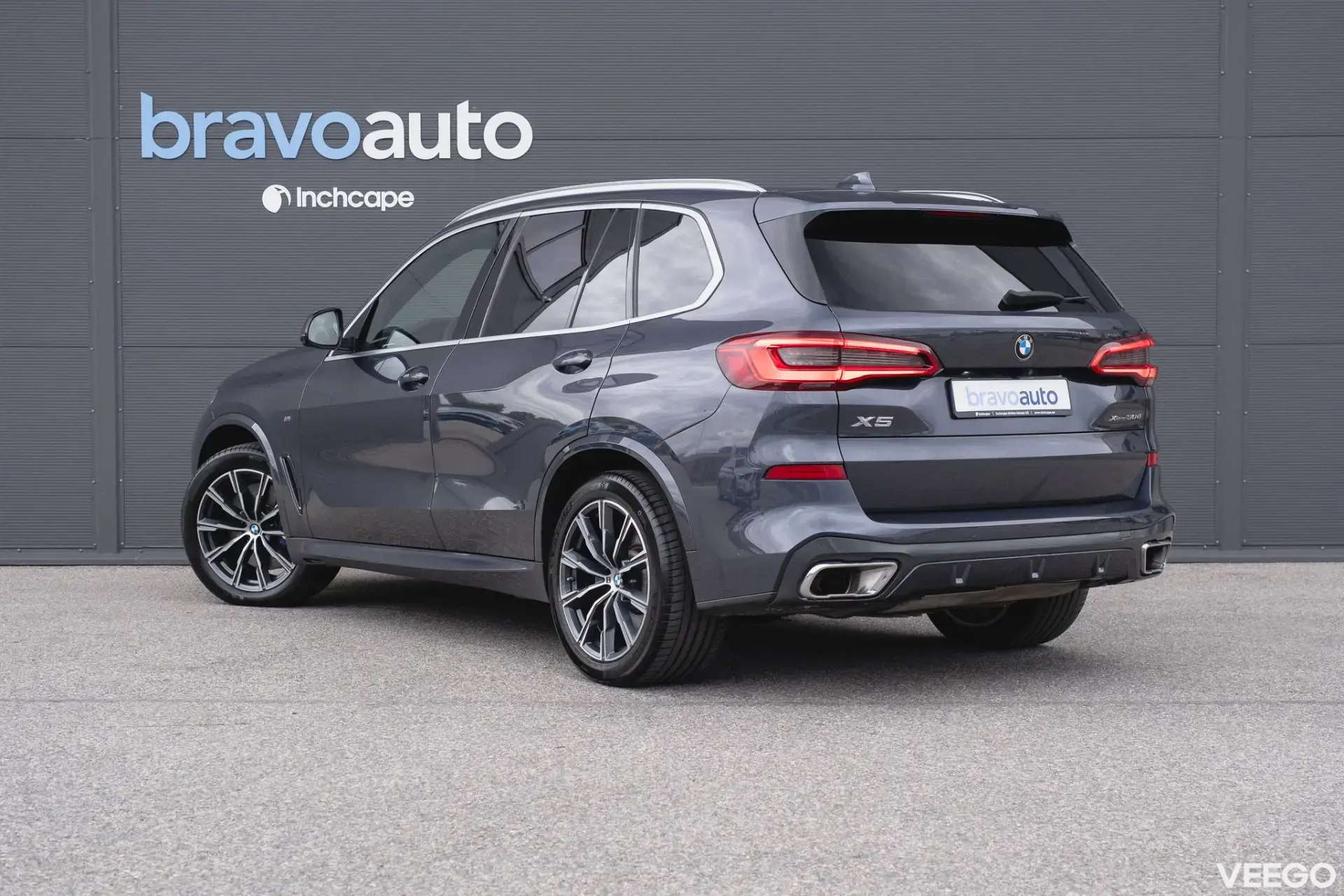 BMW X5 xDrive30d M-Sportpakett 3 195kW