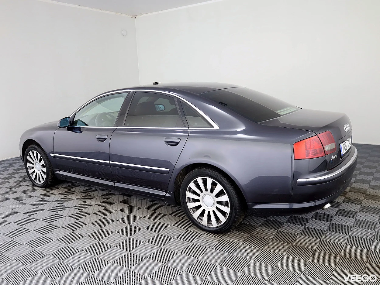 Audi A8 3.0 172kW