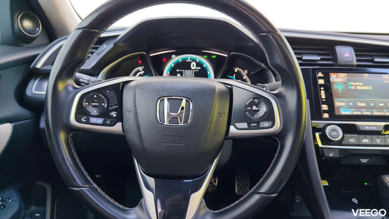 Honda CIVIC 4D 134kW