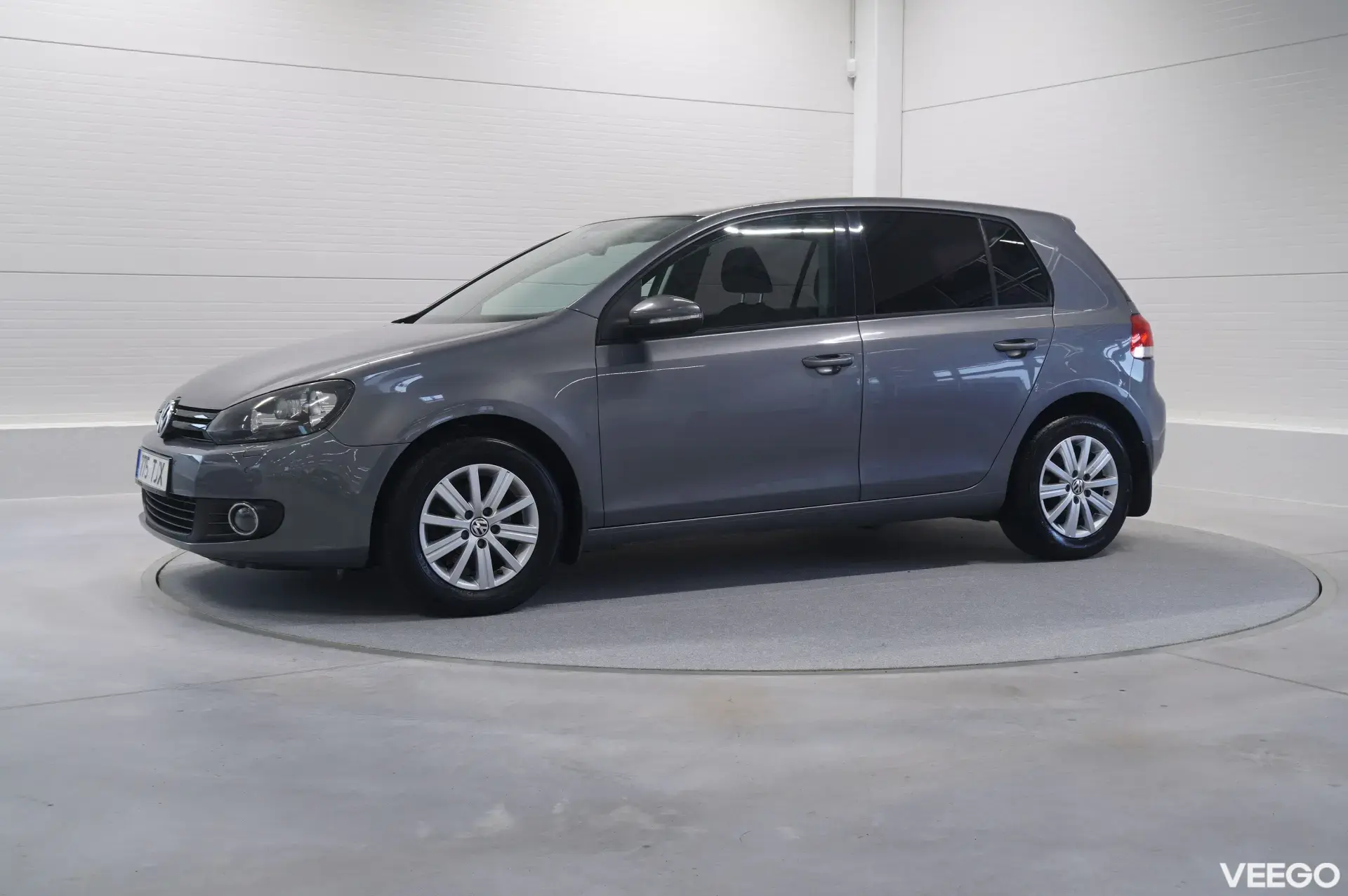Volkswagen Golf - 1.2 77kW