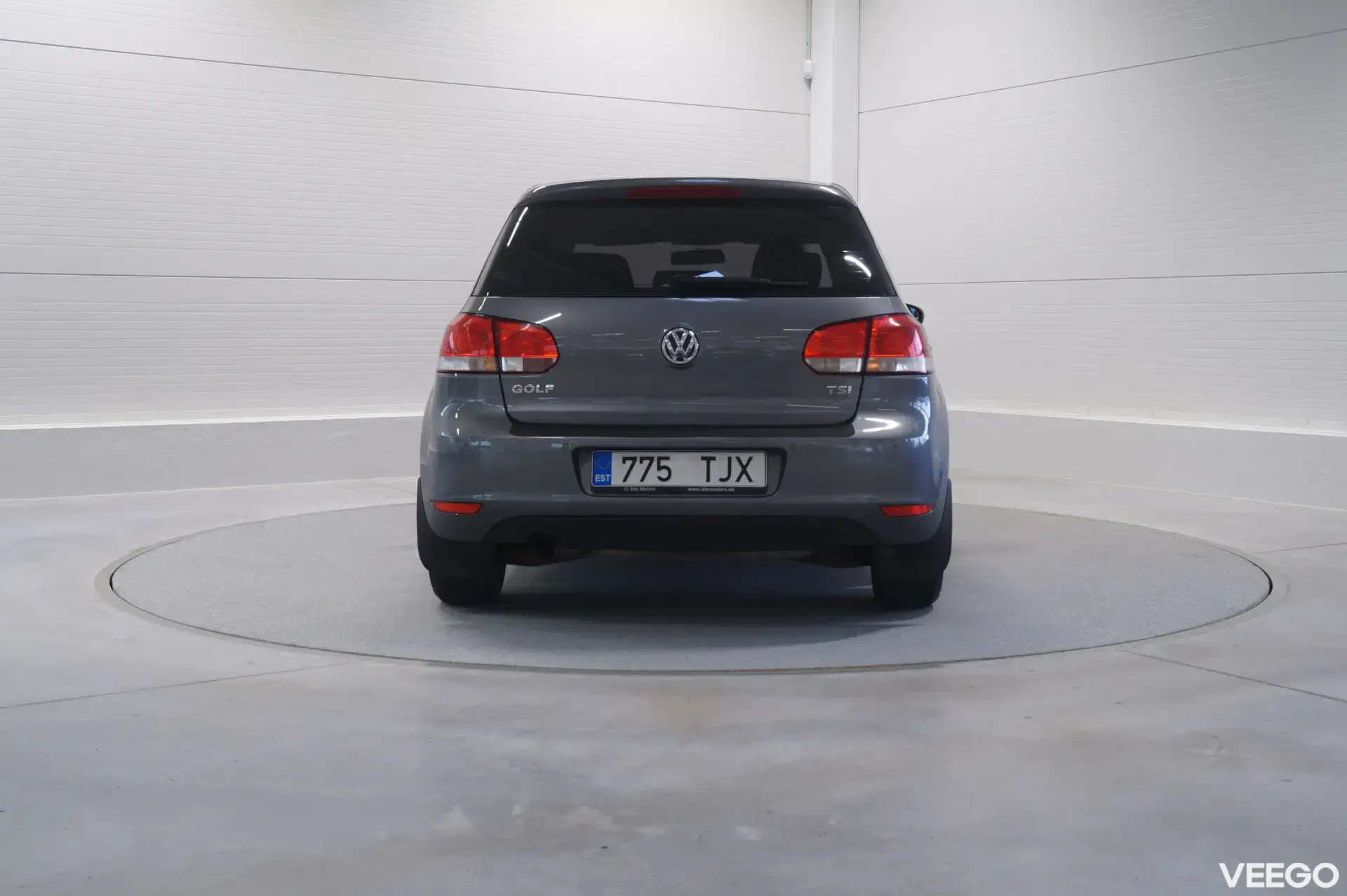 Volkswagen Golf - 1.2 77kW