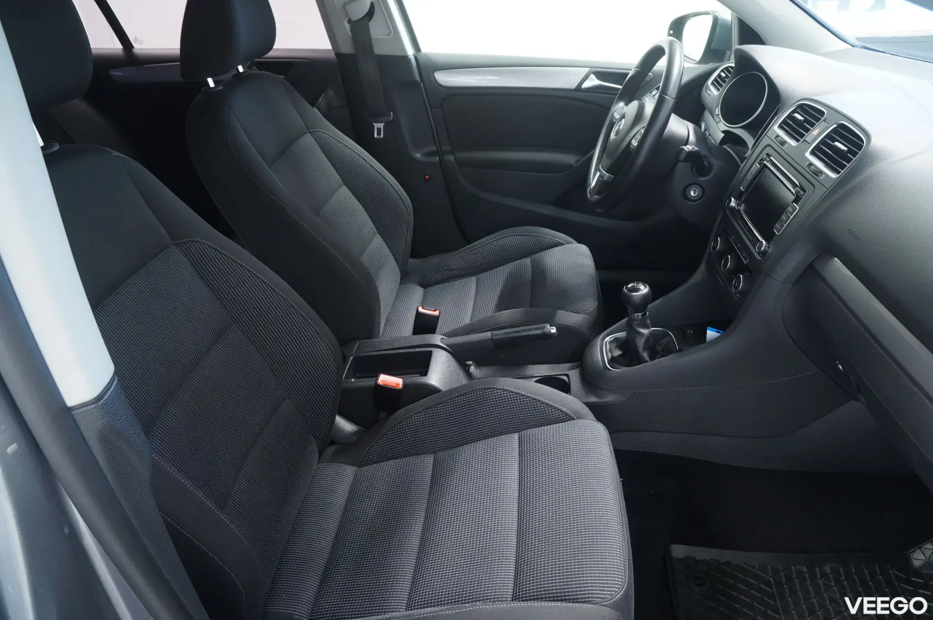 Volkswagen Golf - 1.2 77kW