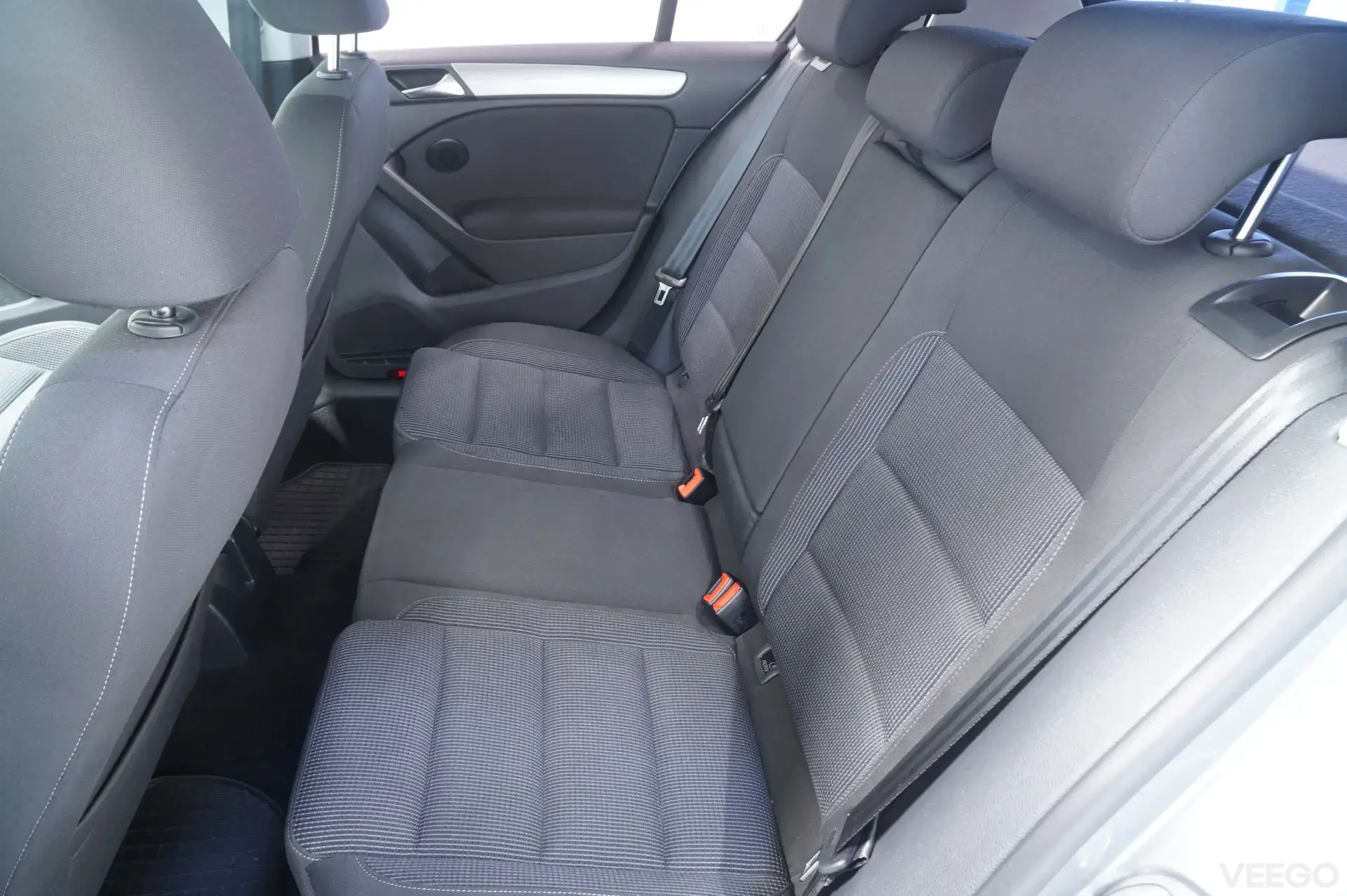 Volkswagen Golf - 1.2 77kW