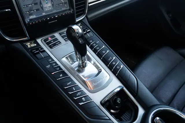 Image of Porsche Panamera Turbo 4.8 368kW