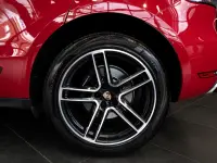 Porsche Macan 2.0 180kW thumbnail