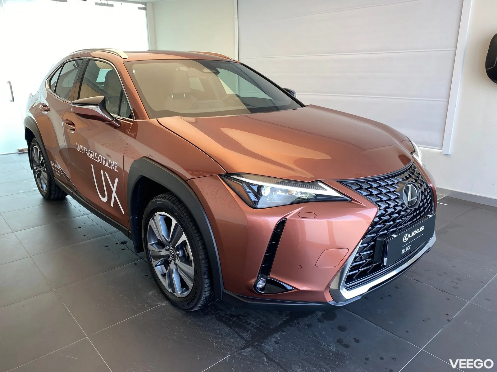 Lexus UX 200 300e 57kW