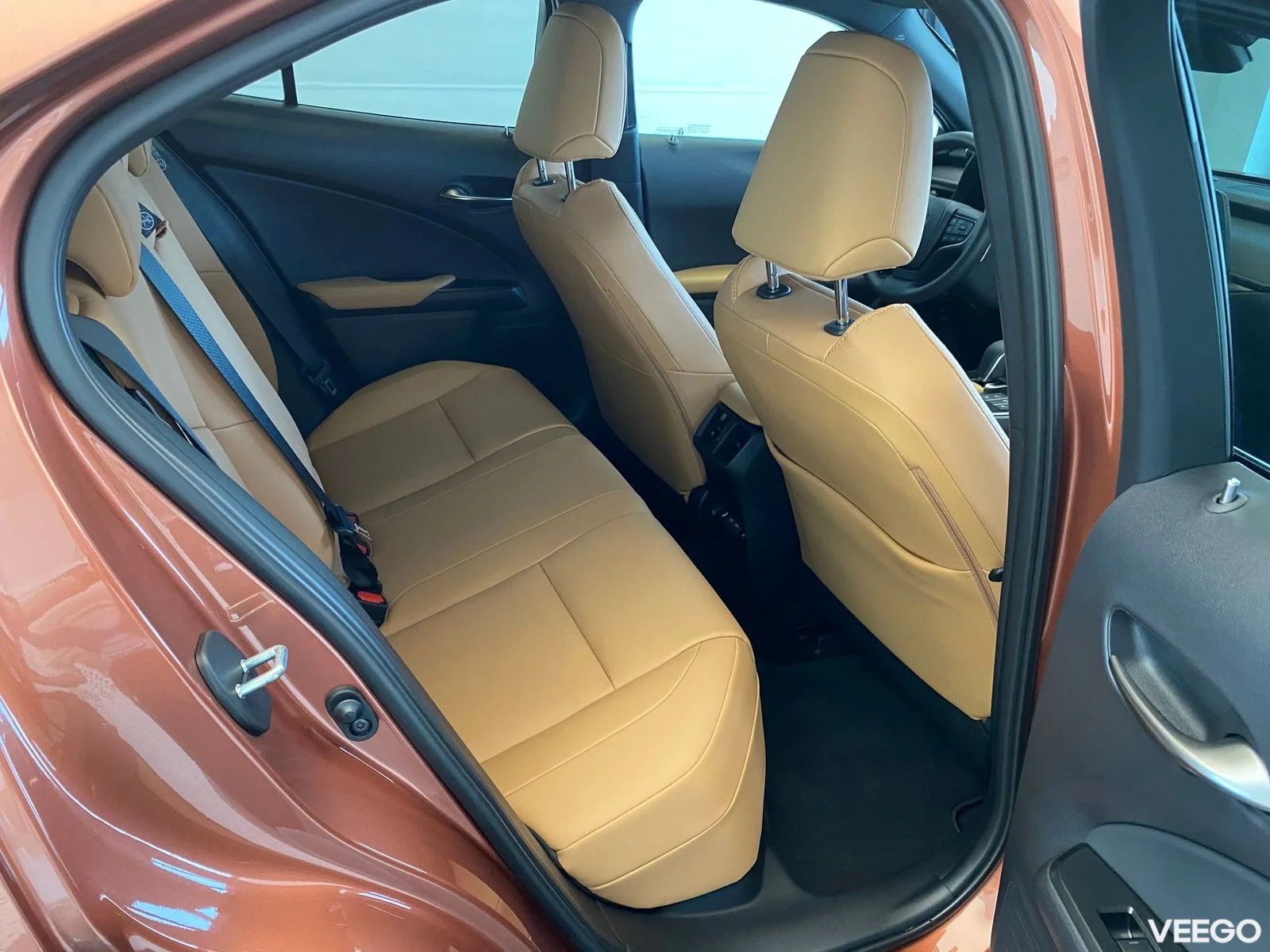 Lexus UX 200 300e 57kW