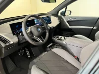 BMW iX xDrive 60, M-Sport, Panorama, HK, Adpt Fart, Drag 400kW thumbnail