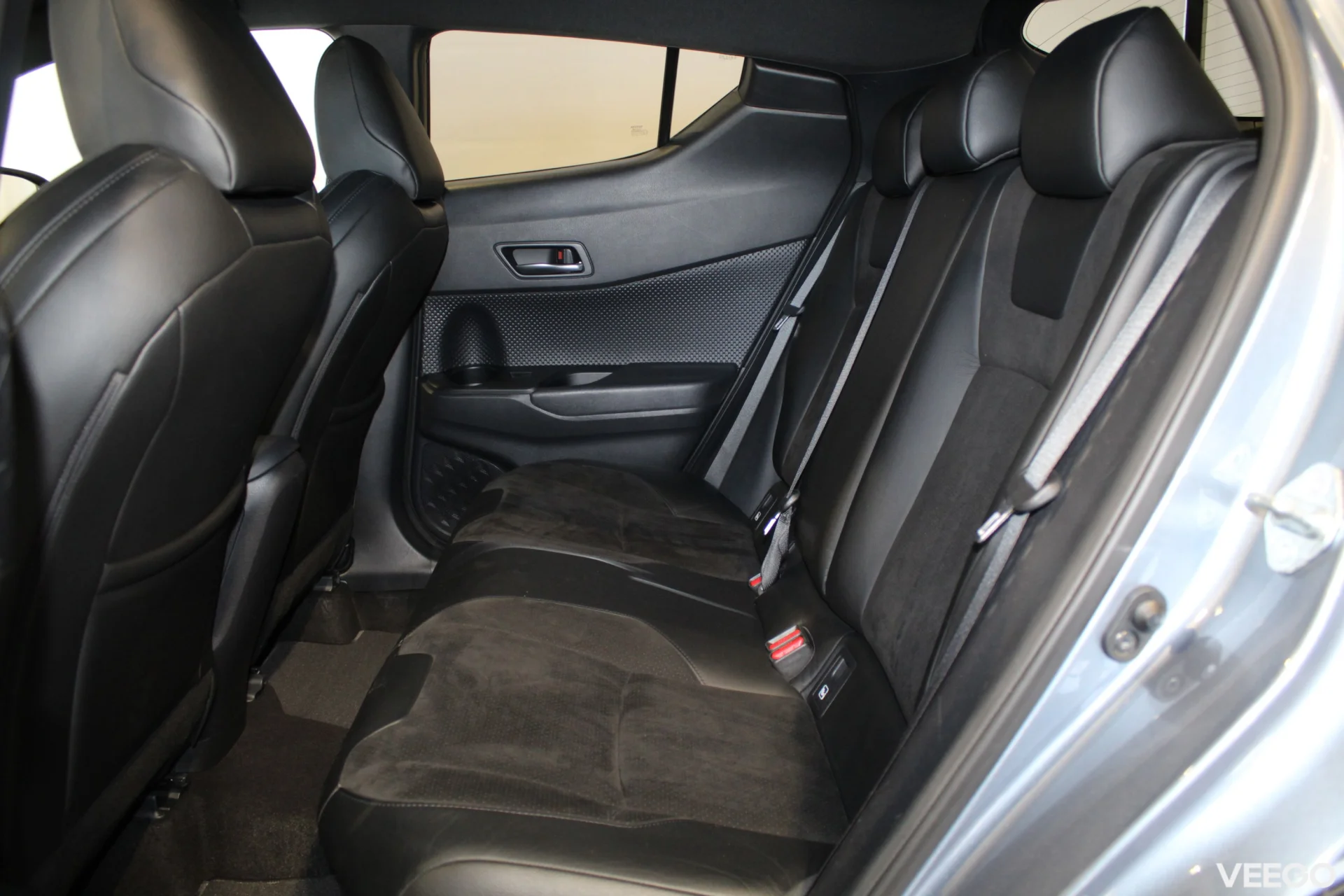 Toyota C-HR Style Plus 1.8 72kW
