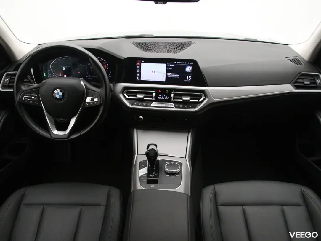 BMW 318 2 115kW