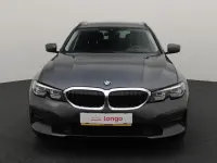BMW 318 2 115kW thumbnail