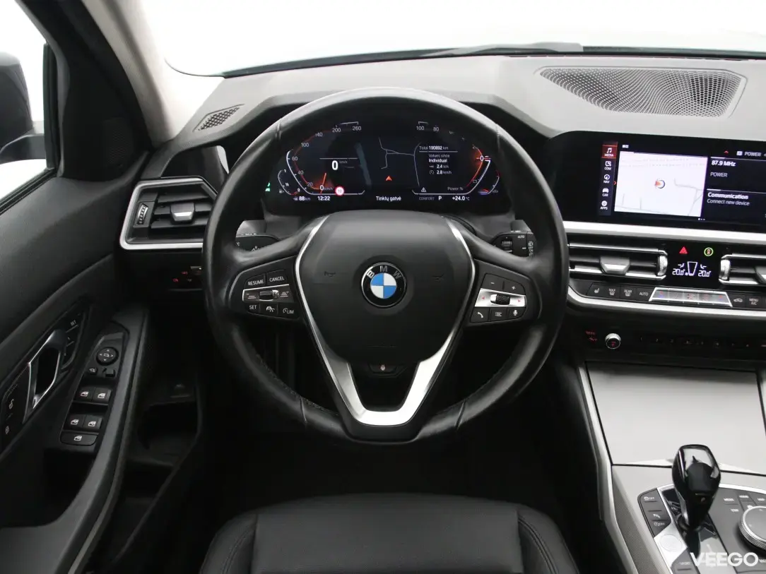BMW 318 2 115kW