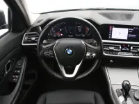 BMW 318 2 115kW thumbnail