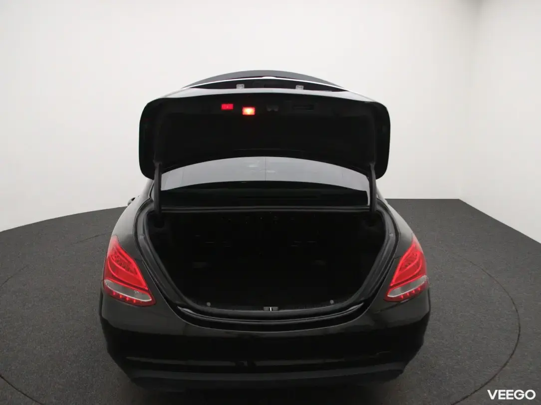 Mercedes-Benz C200 1.6 100kW
