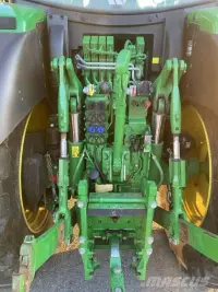 John Deere 6215R 158kW thumbnail