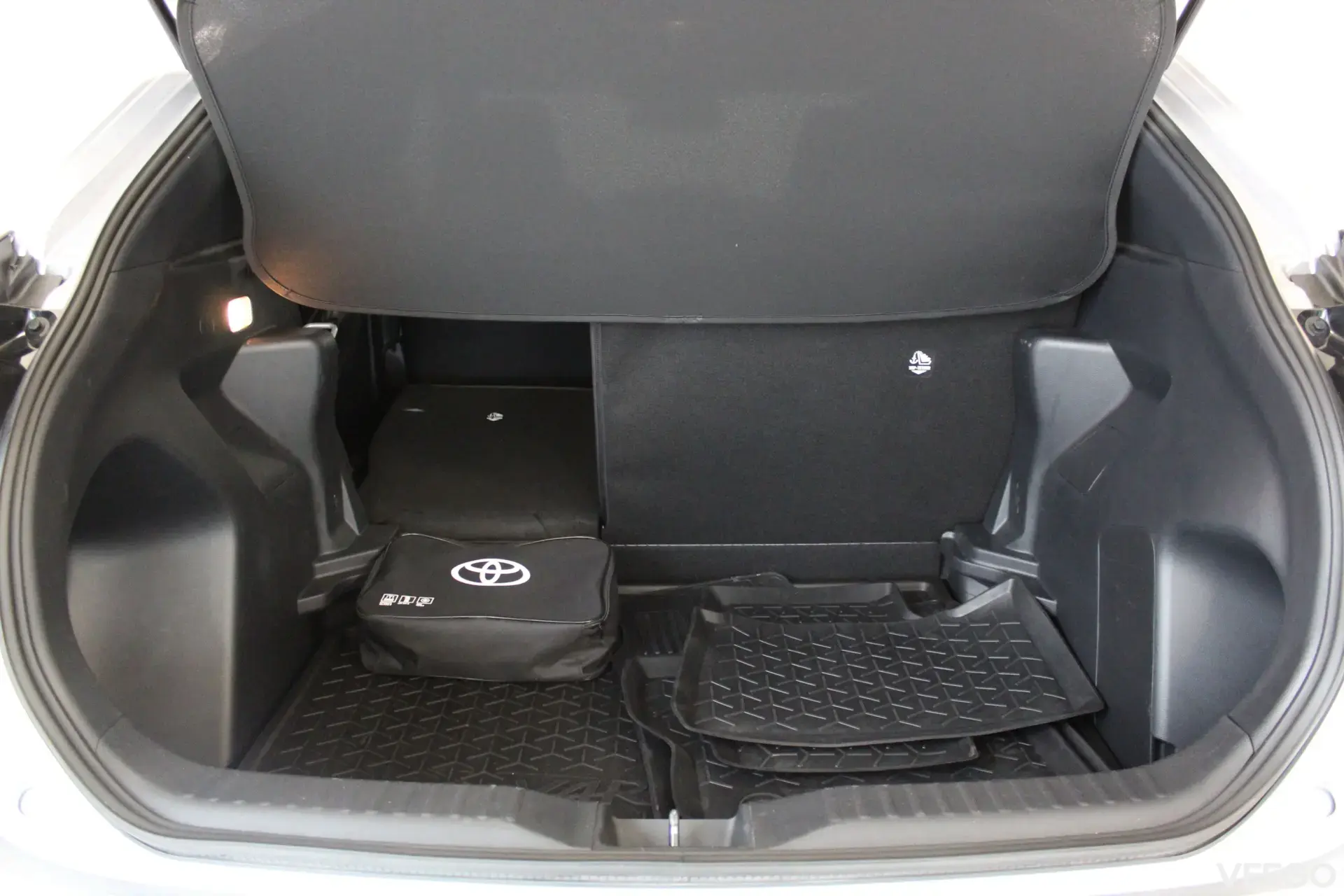 Toyota Yaris Cross Active Plus Hybrid 1.5 68kW