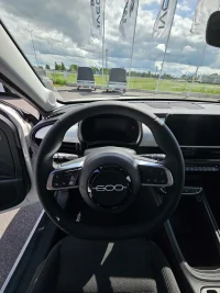 Fiat 500  Hybrid 145 Icon 1.2 107kW thumbnail