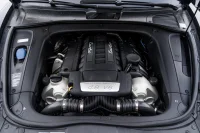 Porsche Cayenne Turbo 4.8 368kW thumbnail