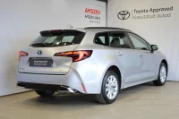 Toyota Corolla Touring Sports Active 1.8 72kW thumbnail