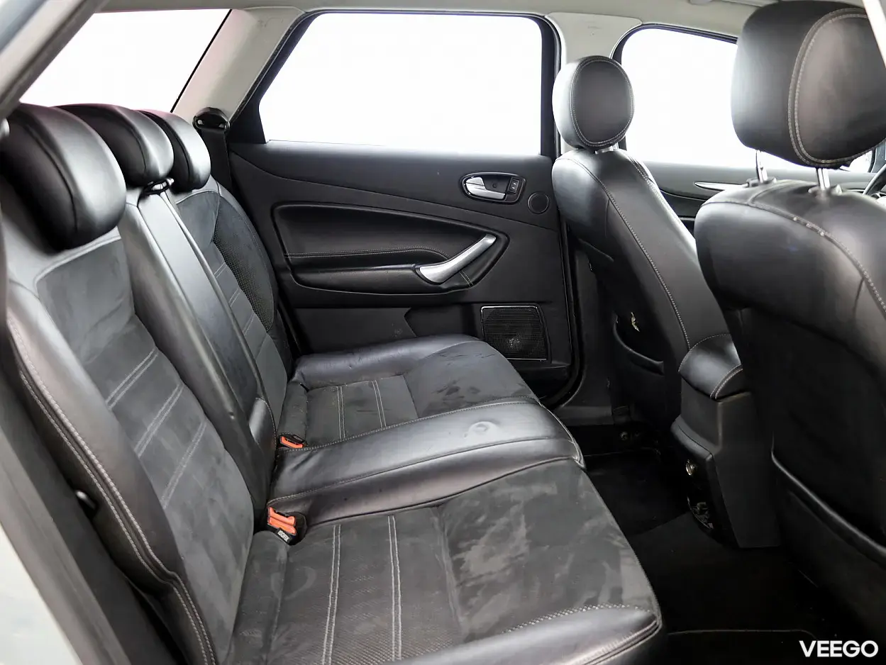 Ford Mondeo 1.8 93kW