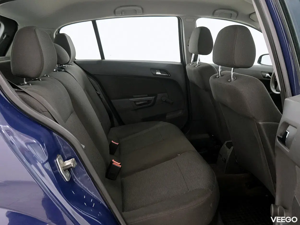 Opel Astra 1.6 77kW