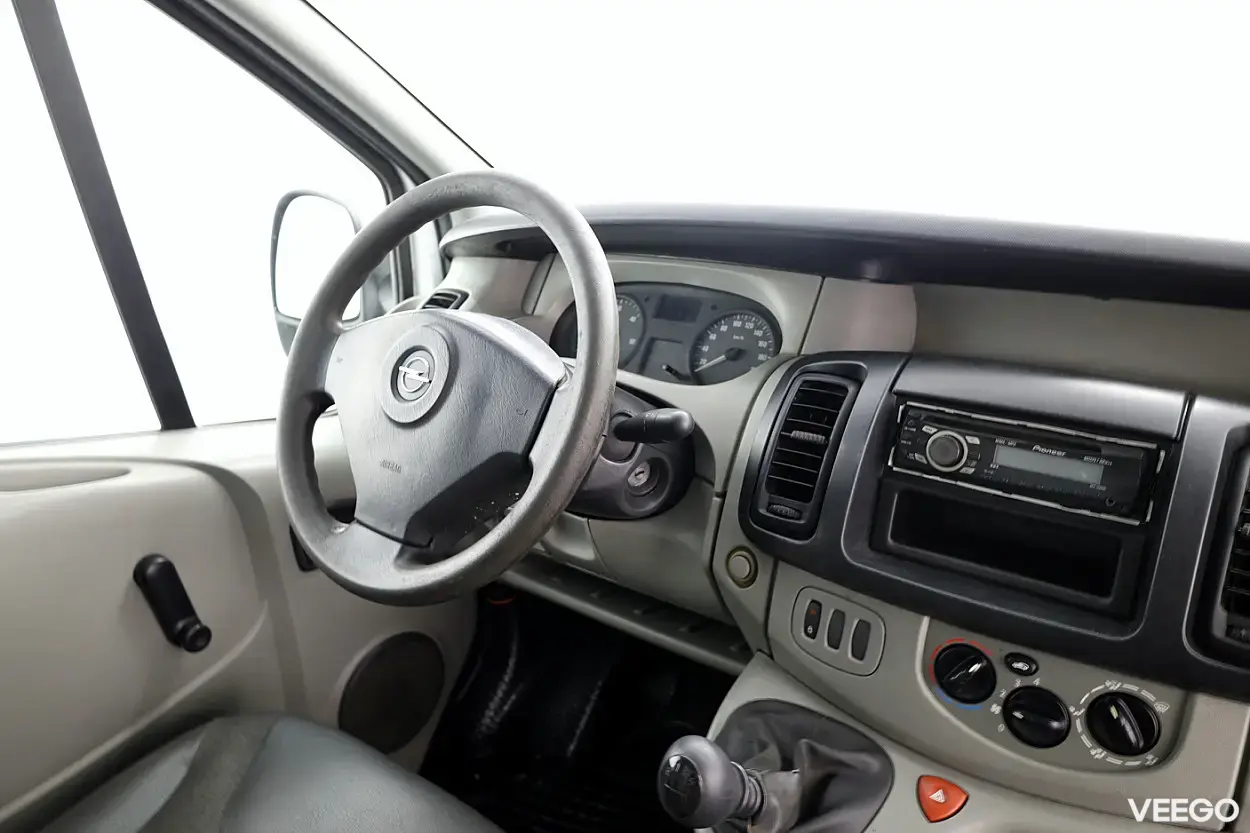 Opel Vivaro 2.0 66kW