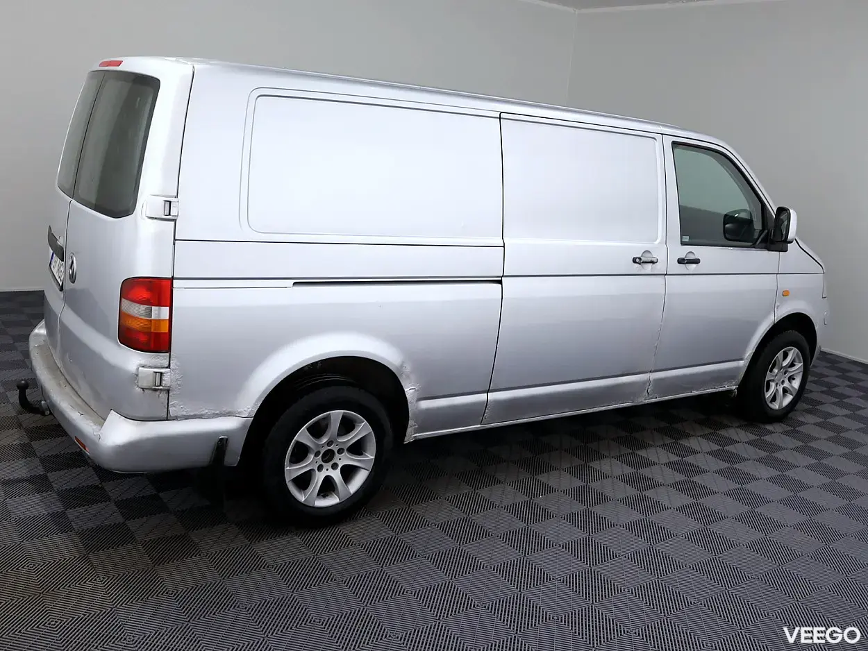 Volkswagen Transporter 2.5 96kW