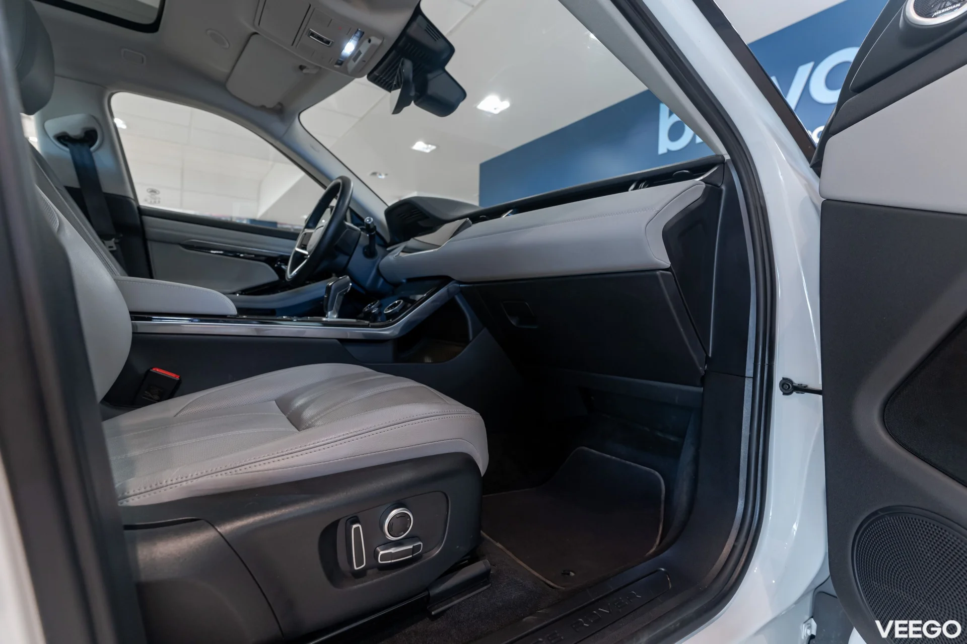 Land Rover Range Rover Evoque SE P200 MHEV 2 147kW
