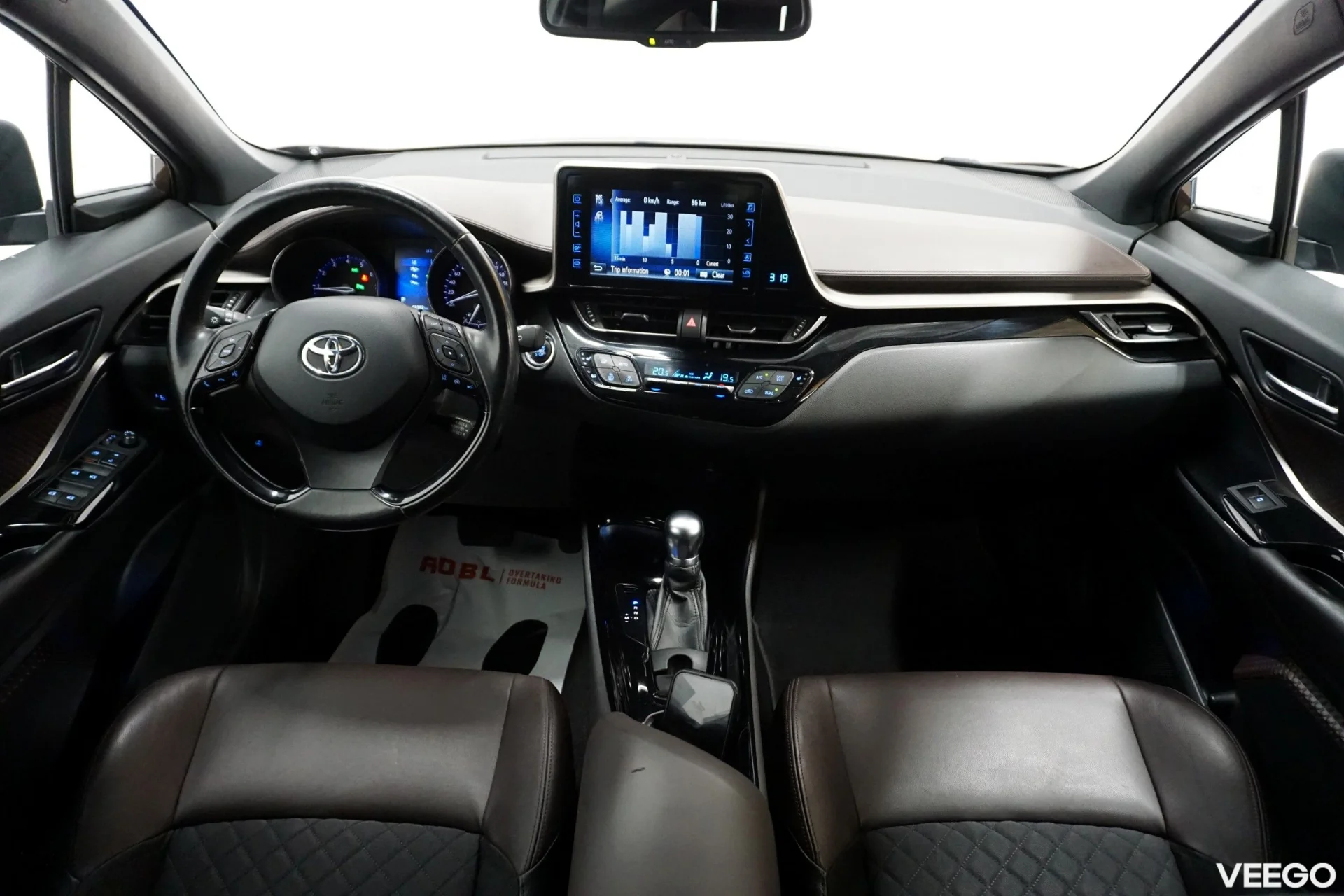 Toyota C-HR Luxury 1.2 85kW