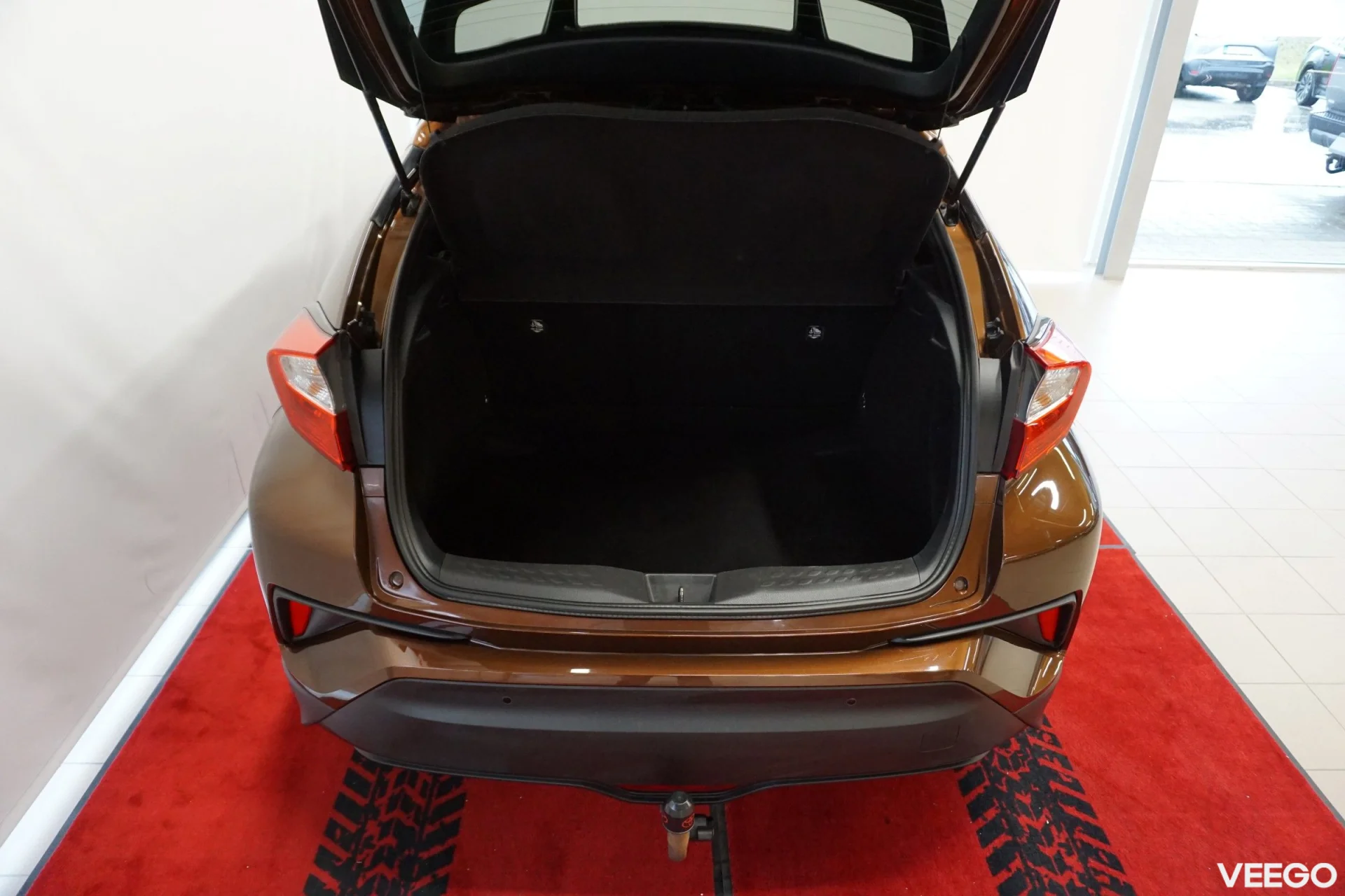 Toyota C-HR Luxury 1.2 85kW