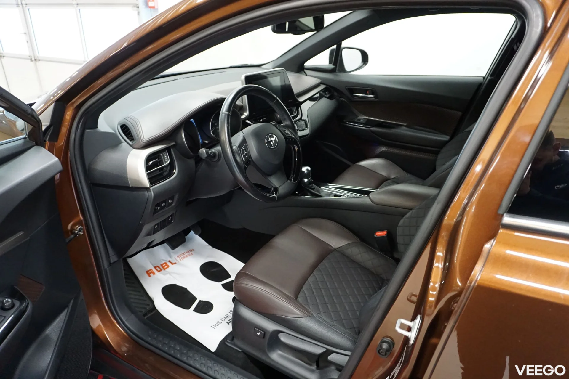 Toyota C-HR Luxury 1.2 85kW