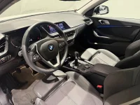BMW 118 i  Sport Line PDC Farthållare 17" Sportstolar LED 0kW thumbnail