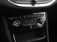 Opel Astra 1.5 90kW thumbnail