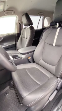 Toyota RAV4 131kW thumbnail