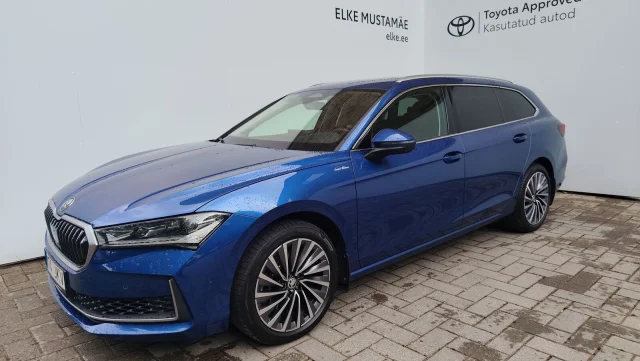 Image of Skoda Superb 195kW