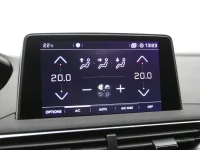 Peugeot 3008 2 130kW thumbnail