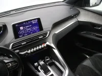 Peugeot 3008 2 130kW thumbnail
