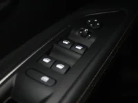 Peugeot 3008 2 130kW thumbnail