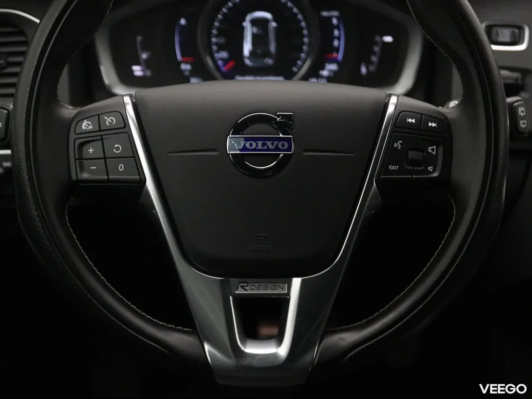 Volvo V60 2 140kW
