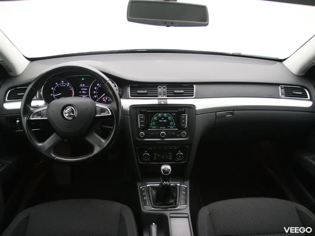 Skoda Superb 1.4 92kW