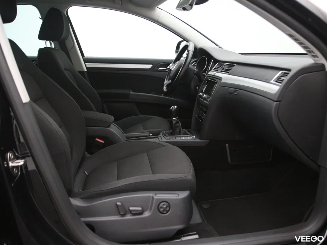 Skoda Superb 1.4 92kW
