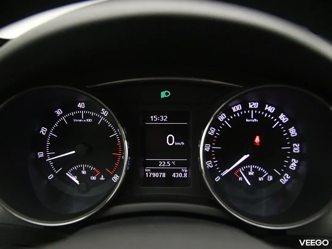 Skoda Superb 1.4 92kW