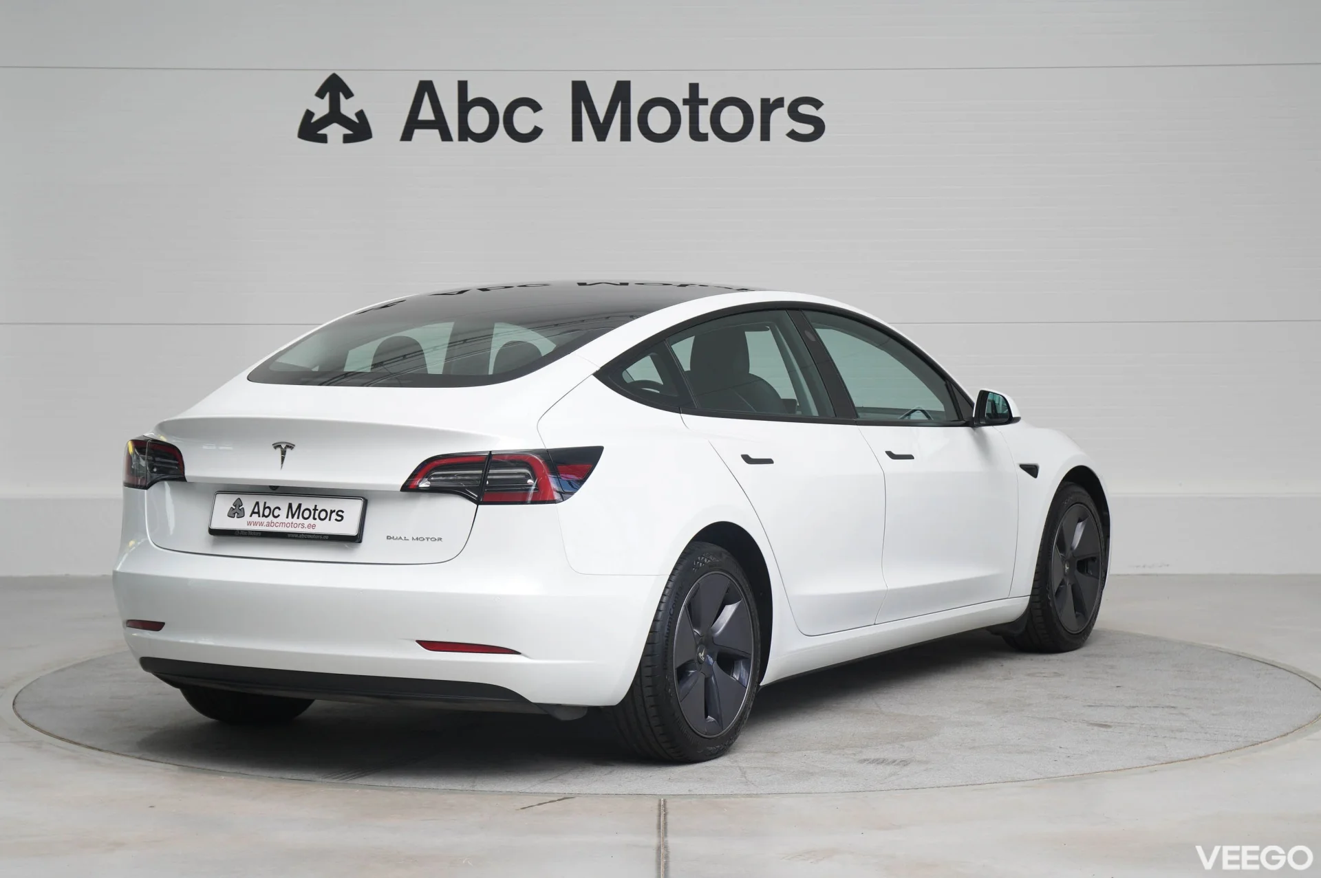 Tesla Model 3 Long Range AWD Dual Motor 366kW