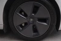 Tesla Model 3 Long Range AWD Dual Motor 366kW thumbnail