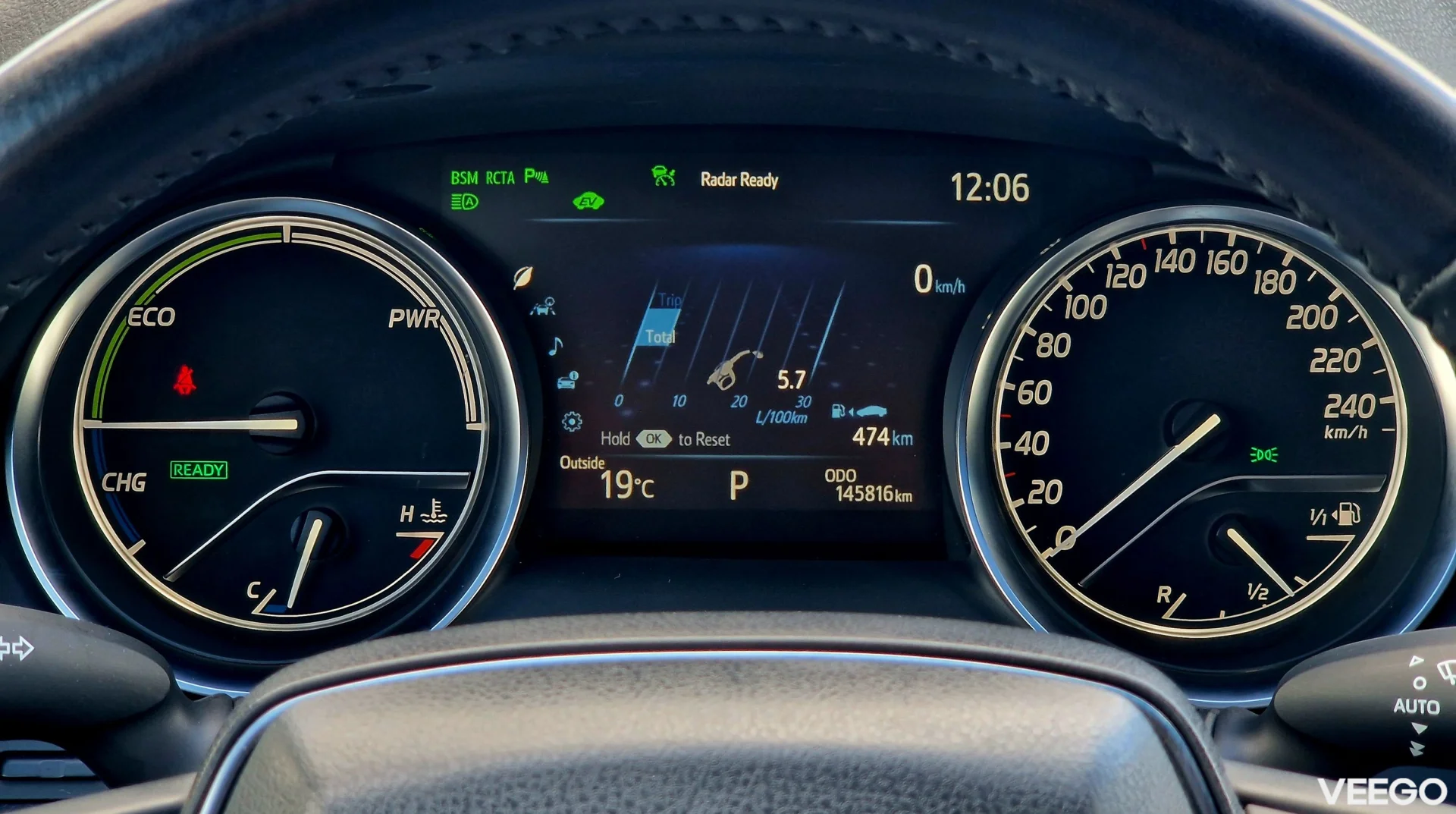 Toyota Camry Executive 2.5 131kW