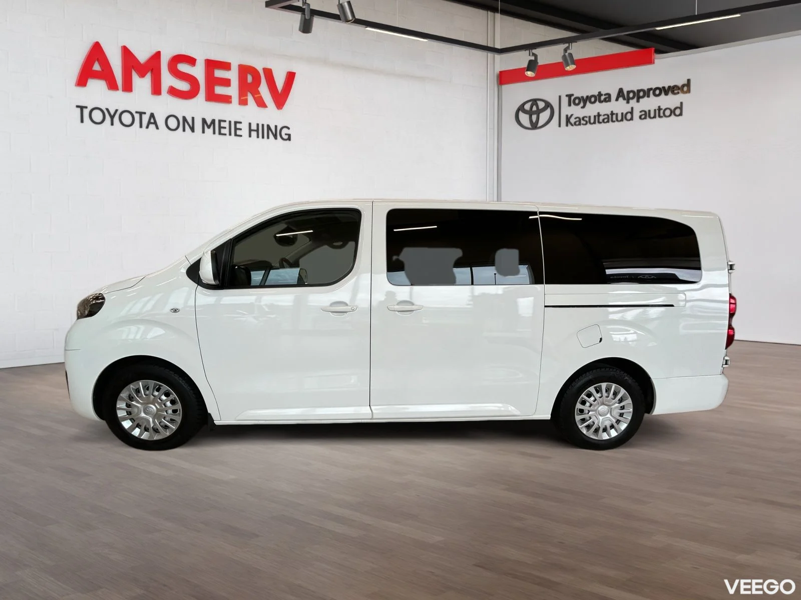 Toyota Proace Long Double Side Door Shuttle 2 106kW