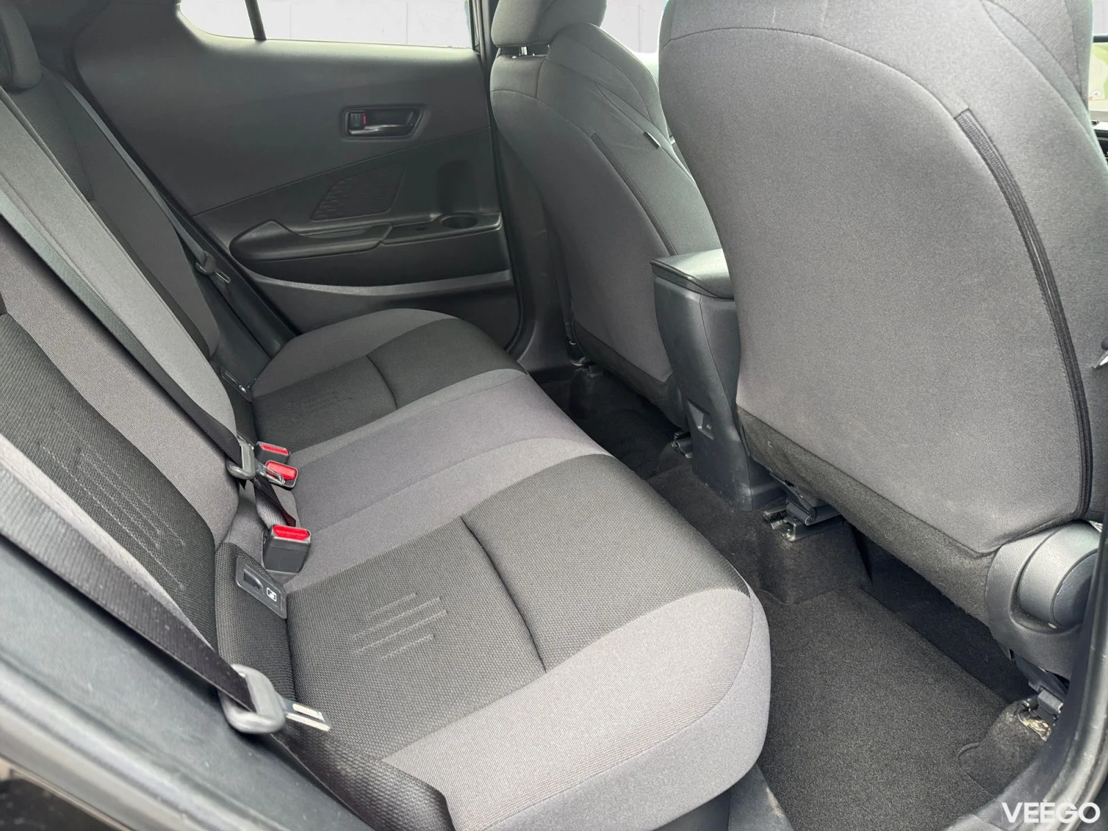 Toyota C-HR Style Plus 1.8 72kW