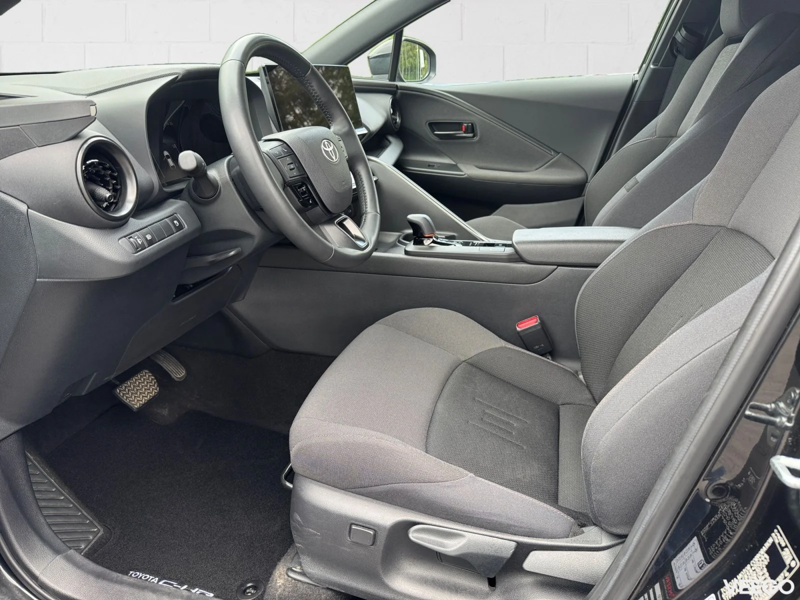 Toyota C-HR Style Plus 1.8 72kW