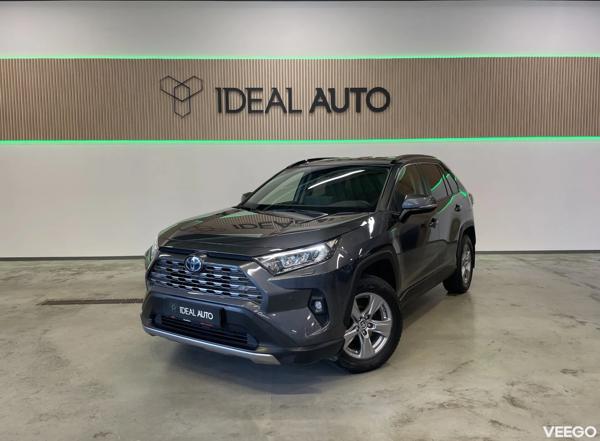 Toyota RAV4 Luxury 2.5 131kW