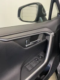 Toyota RAV4 Luxury 2.5 131kW thumbnail